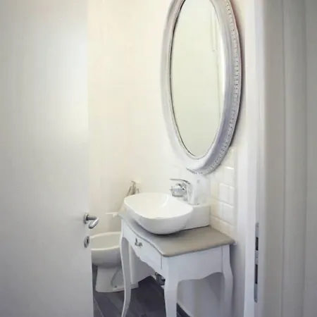 In White Rom